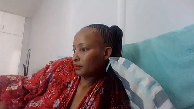Snapshot of BabeAssXX chatting on 02/11/26, 11:37 BabeAssXX online show from 02/11/26, 11:37