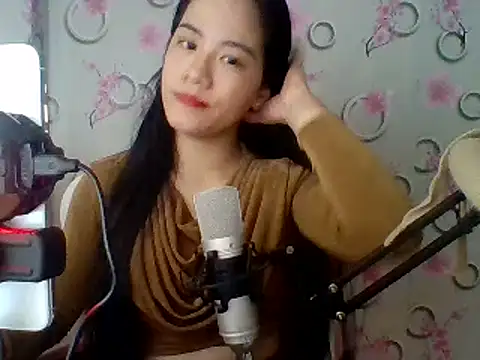 Nana-68 online show from 02/10/25, 03:57