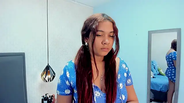 MADISON ROWAN1 online show from 01/09/25, 03:15