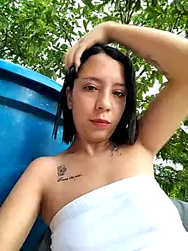 Snapshot of MariCeleste- chatting on 02/05/26, 11:59 MariCeleste- online show from 02/05/26, 11:59