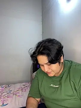 little-Emma online show from 01/07/25, 03:03