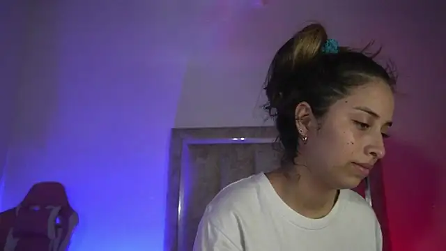 little-Emma online show from 07/01/26, 11:26