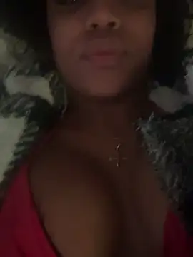 Snapshot of Black_Dolll chatting on 03/15/25, 03:06 Black Dolll online show from 03/15/25, 03:06