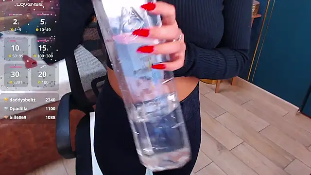 SerenaXMendez online show from 01/18/25, 12:57