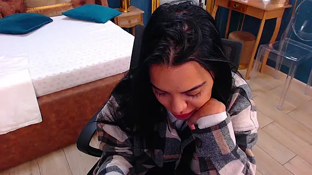 SerenaXMendez online show from 02/22/25, 07:01