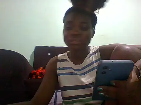 sexxyqueenn22 online show from 11/08/25, 11:25