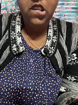 Beauty-queen online show from 12/31/24, 04:46