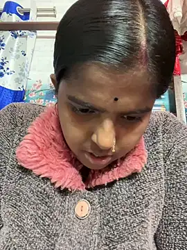 Beauty-queen online show from 01/10/25, 10:28