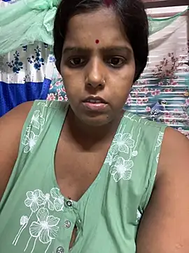 Snapshot of Beauty-queen chatting on 07/09/26, 01:59 Beauty-queen online show from 07/09/26, 01:59