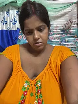 Snapshot of Beauty-queen chatting on 07/10/26, 06:50 Beauty-queen online show from 07/10/26, 06:50
