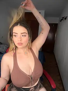 Alirawrz online show from 12/19/24, 03:30