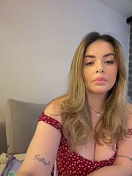 Alirawrz online show from 05/25/26, 03:51