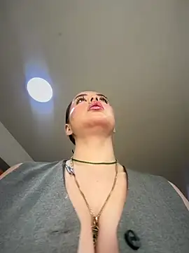 Alirawrz online show from 07/29/26, 02:04