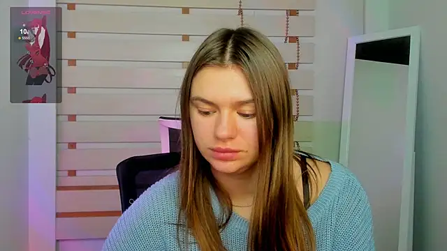 Snapshot of Josephine_Kiss chatting on 12/05/24, 01:58 Josephine Kiss online show from 12/05/24, 01:58