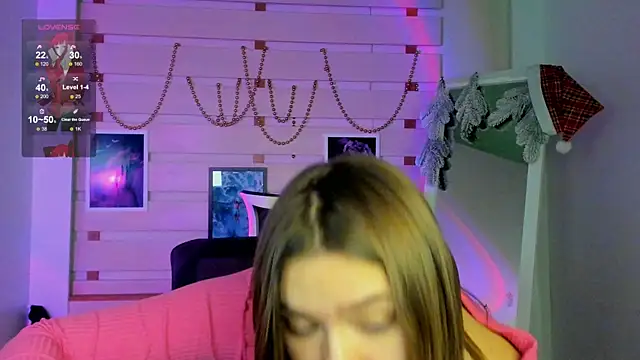 Snapshot of Josephine_Kiss chatting on 12/11/24, 10:06 Josephine Kiss online show from 12/11/24, 10:06