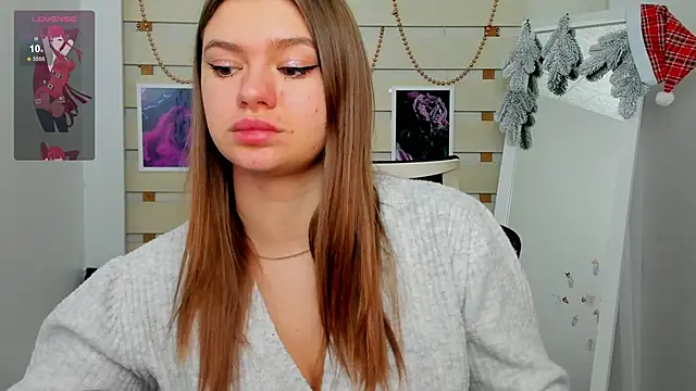 Snapshot of Josephine_Kiss chatting on 12/12/24, 02:11 Josephine Kiss online show from 12/12/24, 02:11