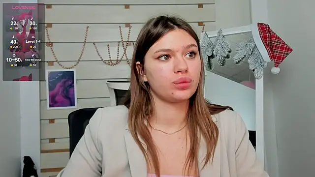 Snapshot of Josephine_Kiss chatting on 01/17/25, 02:07 Josephine Kiss online show from 01/17/25, 02:07