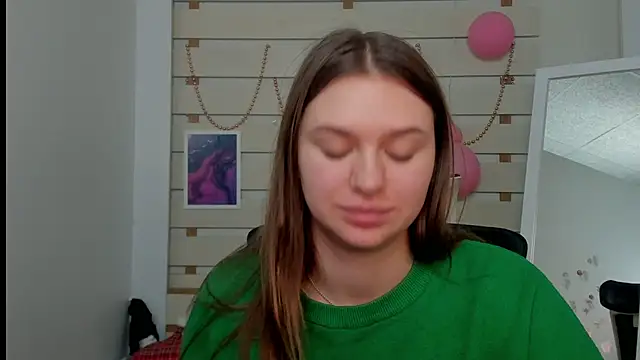 Snapshot of Josephine_Kiss chatting on 02/20/25, 04:36 Josephine Kiss online show from 02/20/25, 04:36