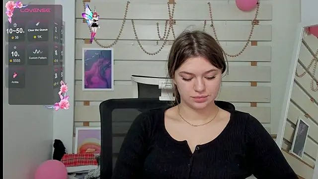 Snapshot of Josephine_Kiss chatting on 03/05/25, 01:50 Josephine Kiss online show from 03/05/25, 01:50