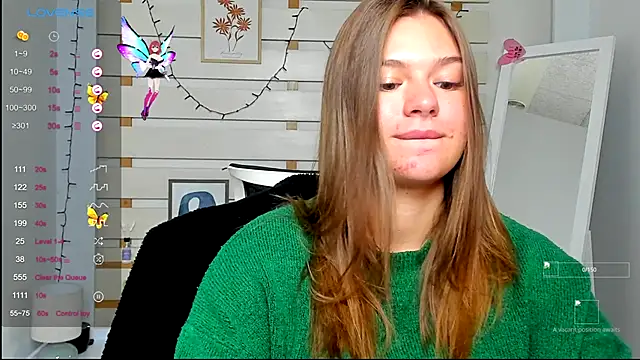Snapshot of Josephine_Kiss chatting on 10/02/25, 02:24 Josephine Kiss online show from 10/02/25, 02:24