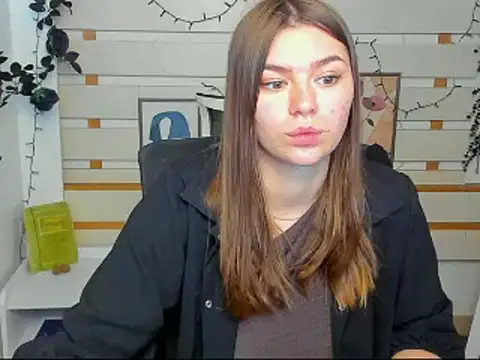 Josephine Kiss online show from 05/09/26, 07:46