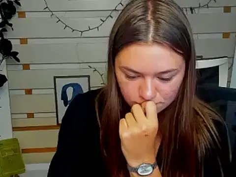 Josephine Kiss online show from 06/23/26, 06:33