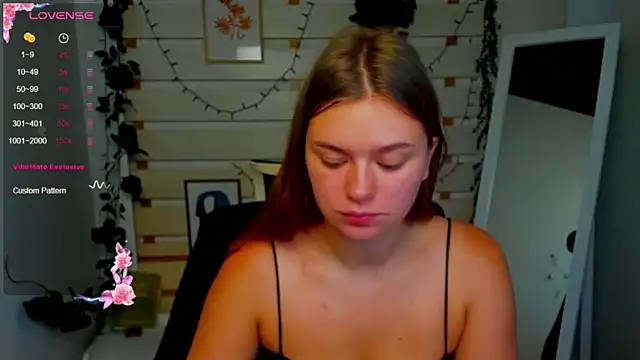 Josephine Kiss online show from 07/27/26, 01:51