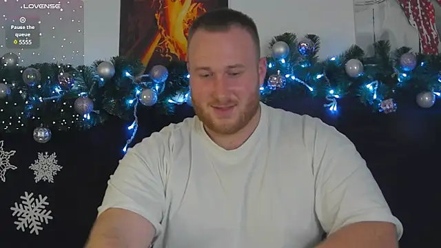 Snapshot of RoddyStill chatting on 12/11/24, 04:53 RoddyStill online show from 12/11/24, 04:53