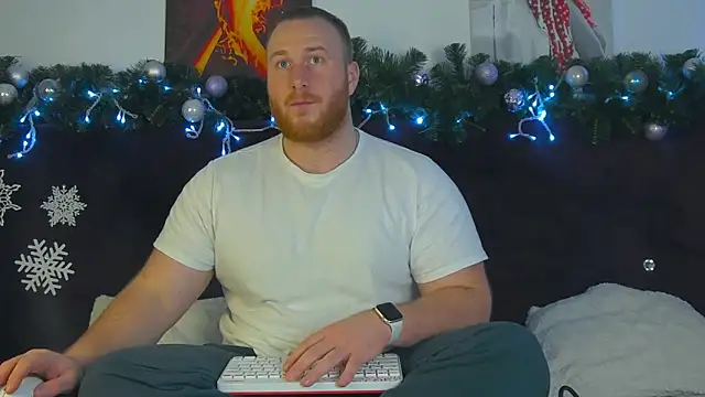 Snapshot of RoddyStill chatting on 01/02/25, 07:44 RoddyStill online show from 01/02/25, 07:44