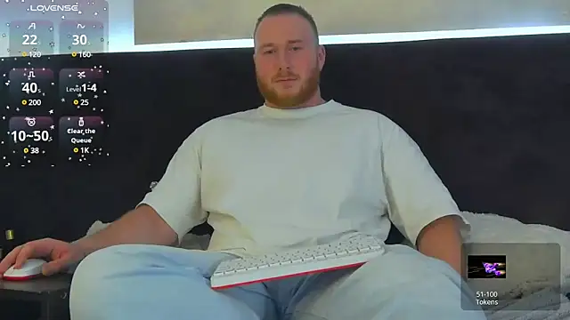 Snapshot of RoddyStill chatting on 01/24/25, 11:37 RoddyStill online show from 01/24/25, 11:37