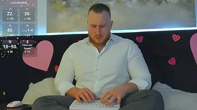 Snapshot of RoddyStill chatting on 02/05/25, 01:44 RoddyStill online show from 02/05/25, 01:44