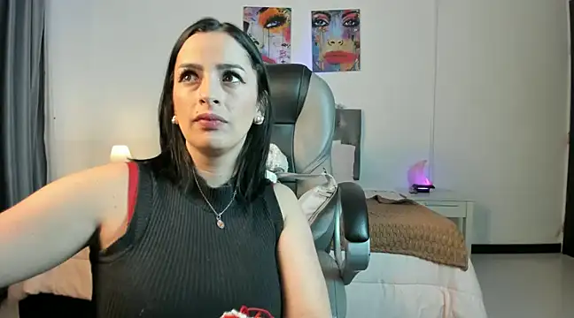 Snapshot of Jayden_Jonnes chatting on 01/19/25, 11:34 Jayden Jonnes online show from 01/19/25, 11:34