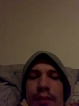 Snapshot of YoungDick25 chatting on 09/13/25, 04:34 YoungDick25 online show from 09/13/25, 04:34