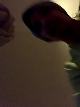 Snapshot of YoungDick25 chatting on 09/16/25, 05:30 YoungDick25 online show from 09/16/25, 05:30