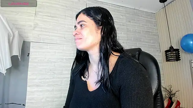 Snapshot of sussy__stone chatting on 06/06/26, 11:59 sussy stone online show from 06/06/26, 11:59