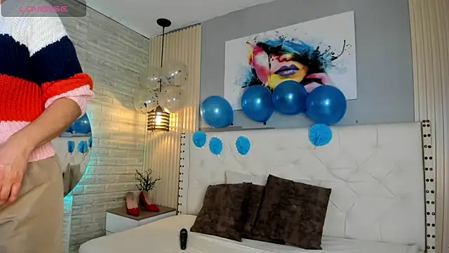 Snapshot of sussy__stone chatting on 06/09/26, 11:44 sussy stone online show from 06/09/26, 11:44