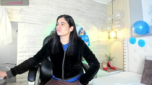 Snapshot of sussy__stone chatting on 06/10/26, 02:27 sussy stone online show from 06/10/26, 02:27
