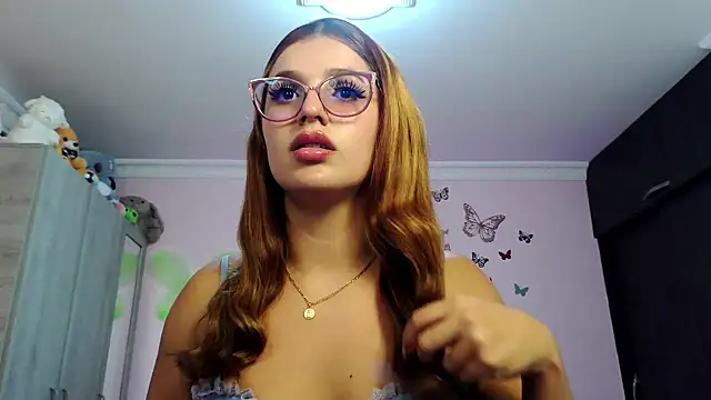 caroline jonson online show from 10/09/25, 08:29