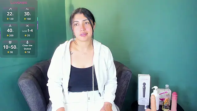 Snapshot of Danna_777_ chatting on 10/09/25, 11:47 Danna 777  online show from 10/09/25, 11:47