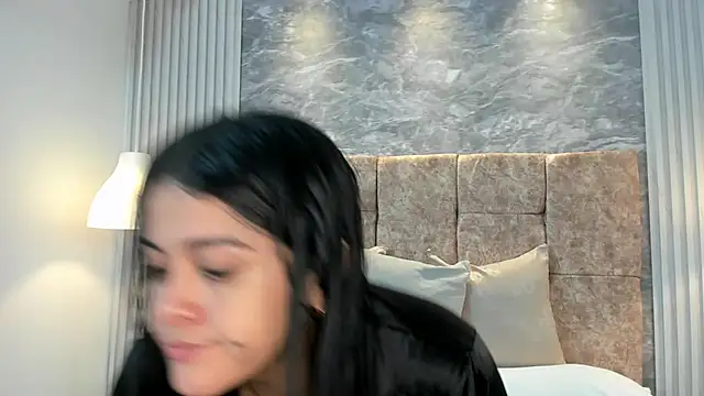 tifany  ross online show from 03/21/25, 07:46