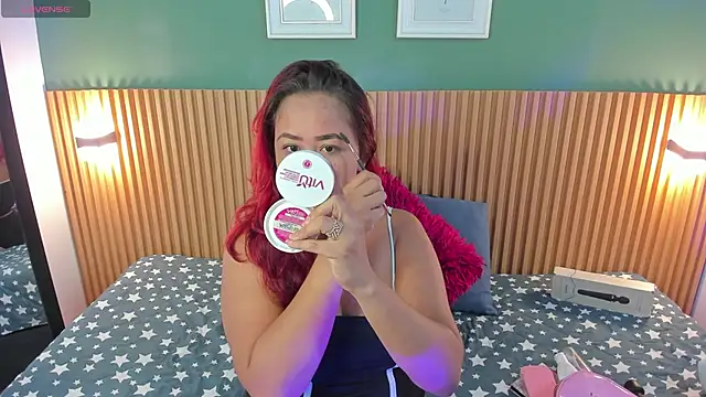  anavictoria  online show from 03/13/25, 06:45