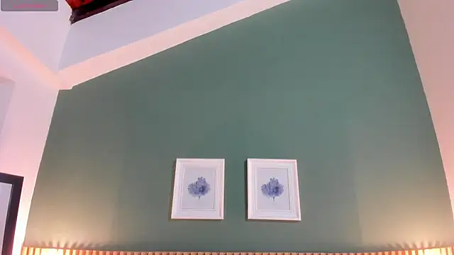  anavictoria  online show from 10/08/25, 04:15