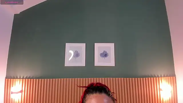  anavictoria  online show from 10/30/25, 07:14