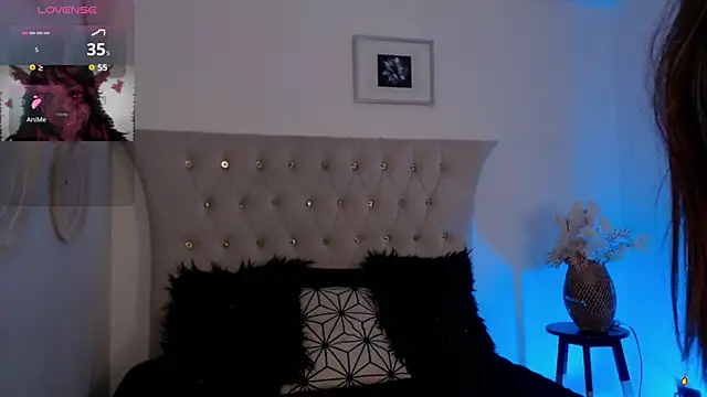 Tifanny Sweett online show from 09/29/25, 03:17