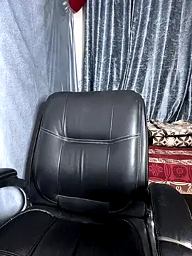 Snapshot of Ritu-Babe chatting on 11/20/25, 04:40 Ritu-Babe online show from 11/20/25, 04:40