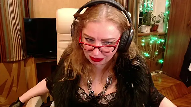 Snapshot of Miss_Tress chatting on 06/20/26, 06:54 Miss Tress online show from 06/20/26, 06:54