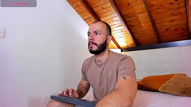 Tom Bailey online show from 09/26/25, 12:42