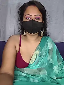 Snapshot of priya__angel chatting on 10/13/25, 04:56 priya  angel online show from 10/13/25, 04:56