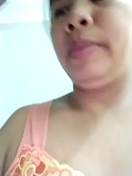 Lanyingxin18 online show from 01/13/25, 10:56