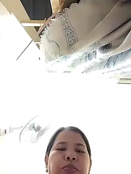 Lanyingxin18 online show from 02/13/25, 12:00